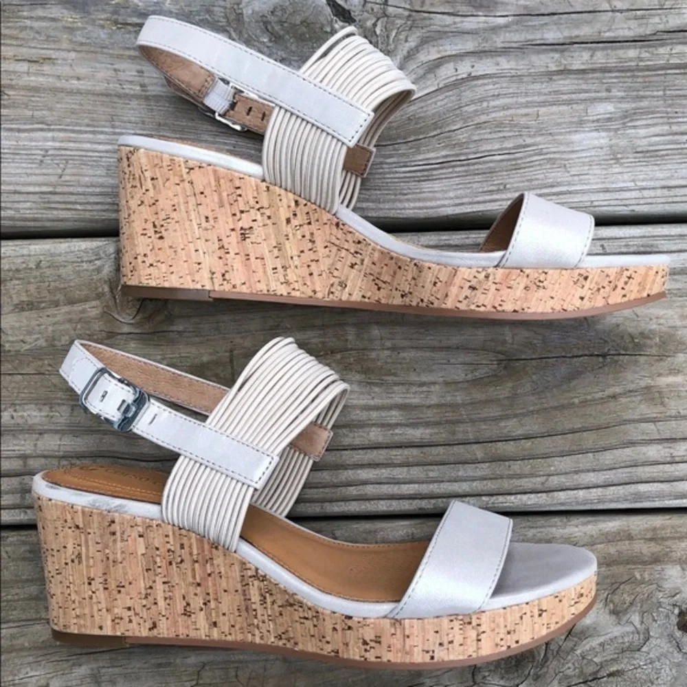 New Corso Como platform wedges size 7.5